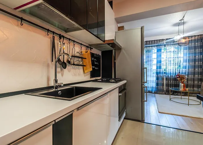 Omului 21 Apartament Bucureşti